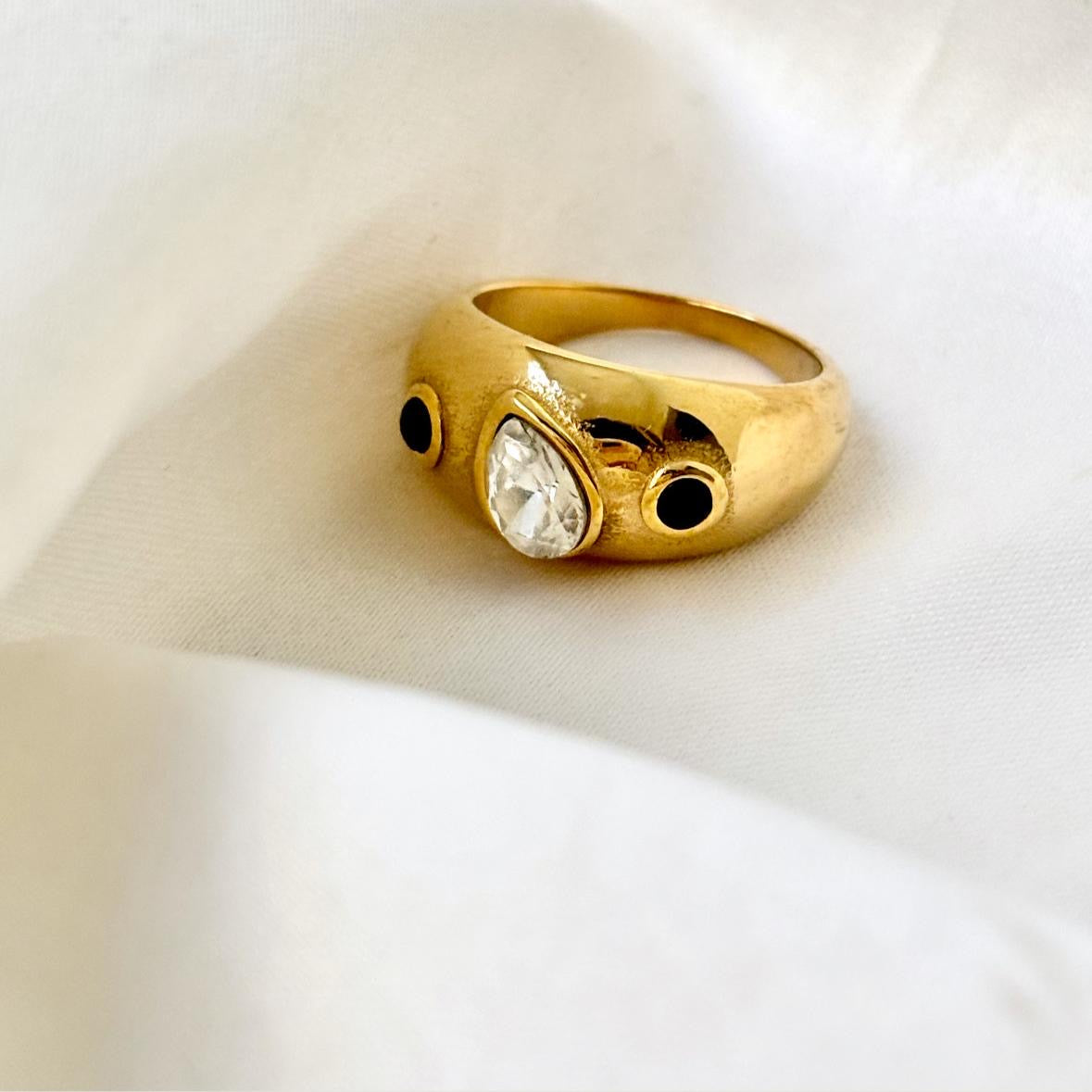 Jeju Cz Dome Ring -18K