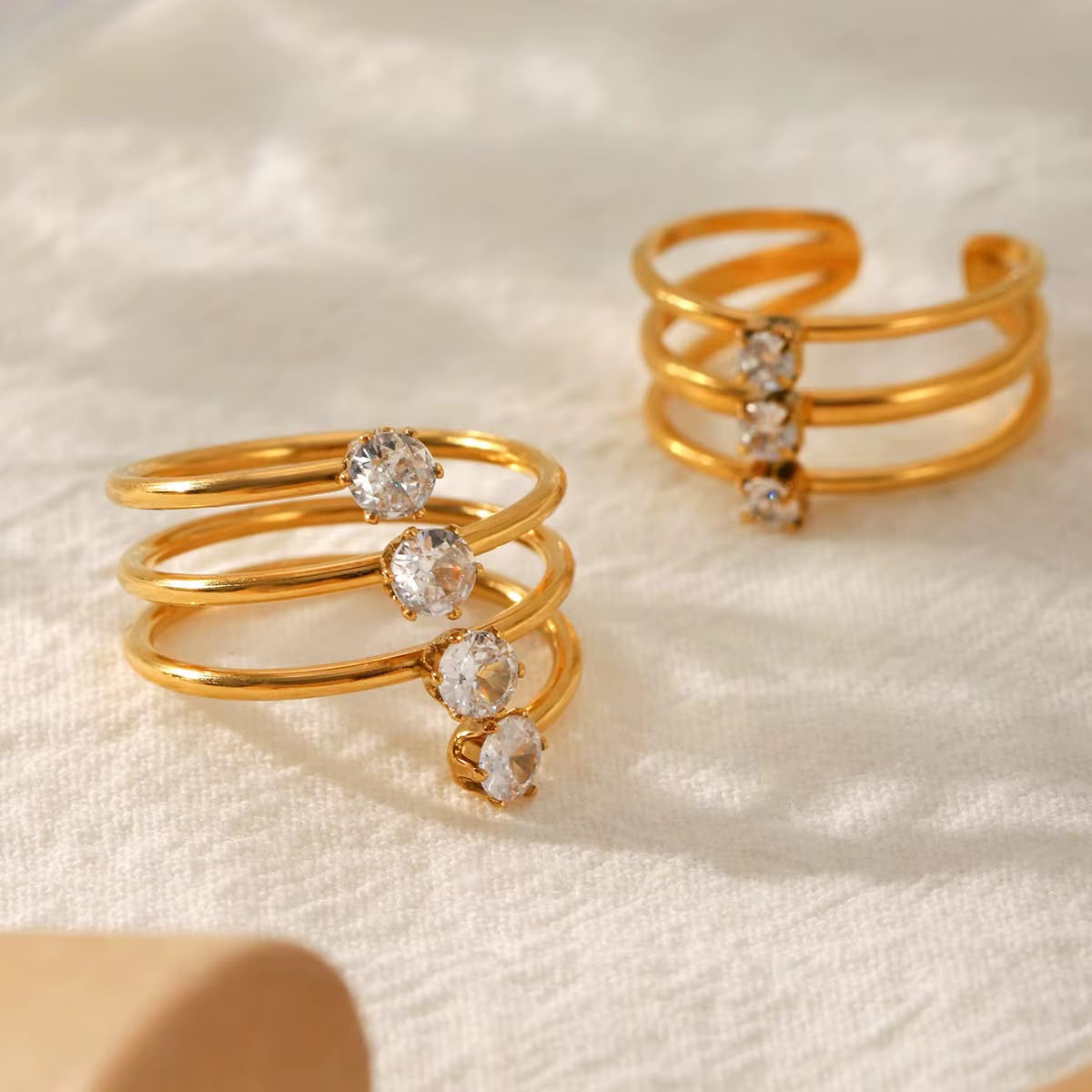 Noor Gleam Ring