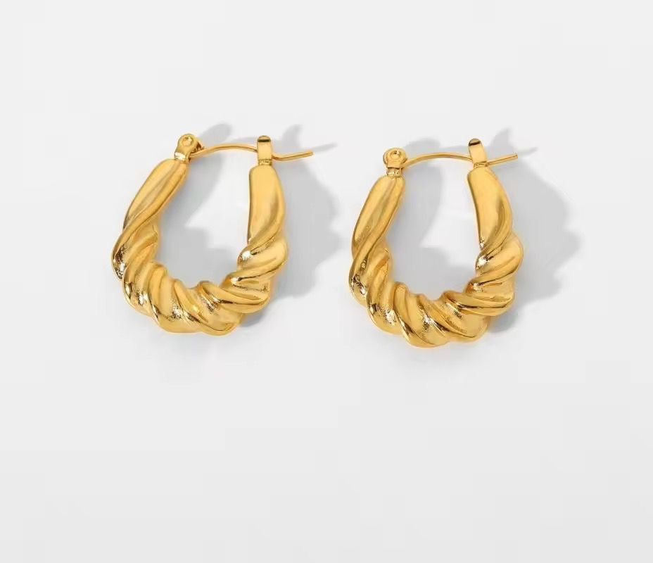 Twisted Cora Hoops