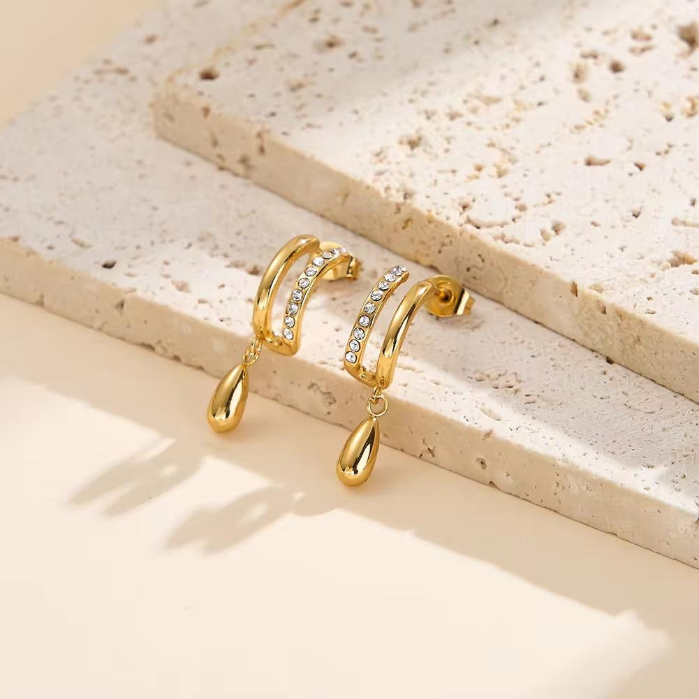 Amelia Drop Studs