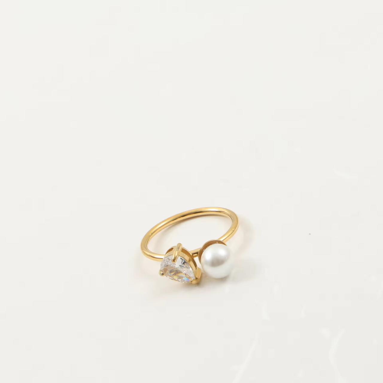 The Pearl Promise Toi&Moi Ring