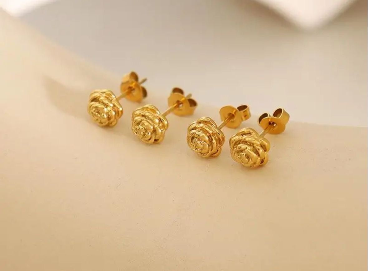 Dainty Rose Studs -18K