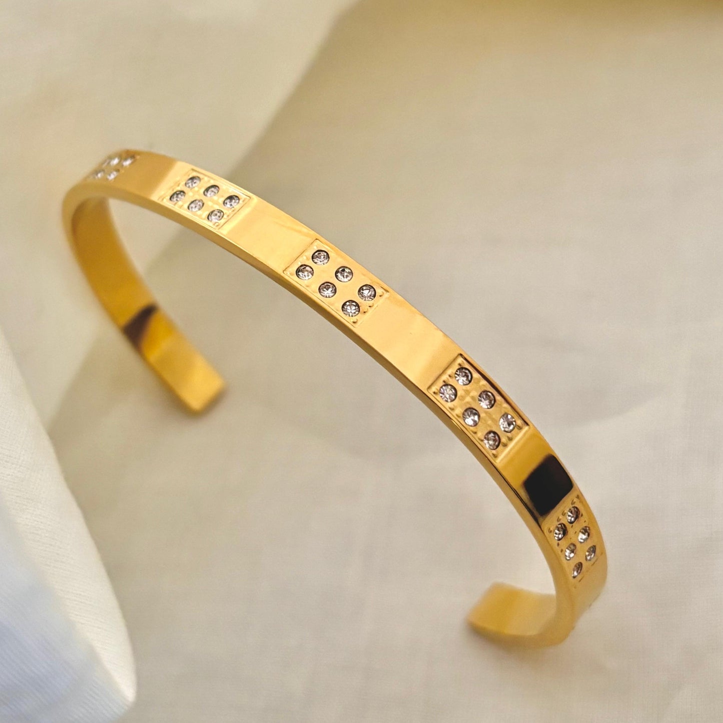 Celeste Cascade Signature Cuff