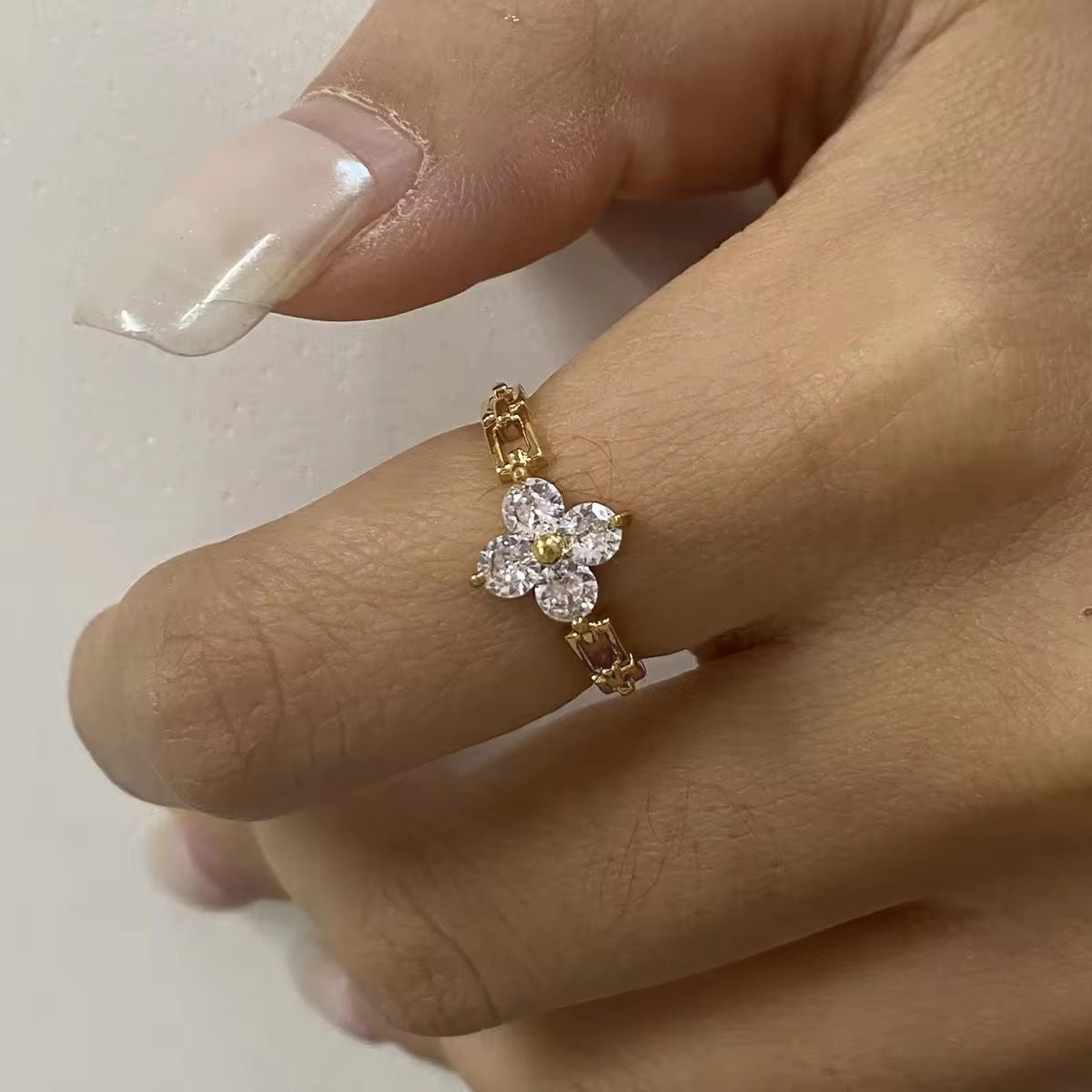 Queen Clovia Ring