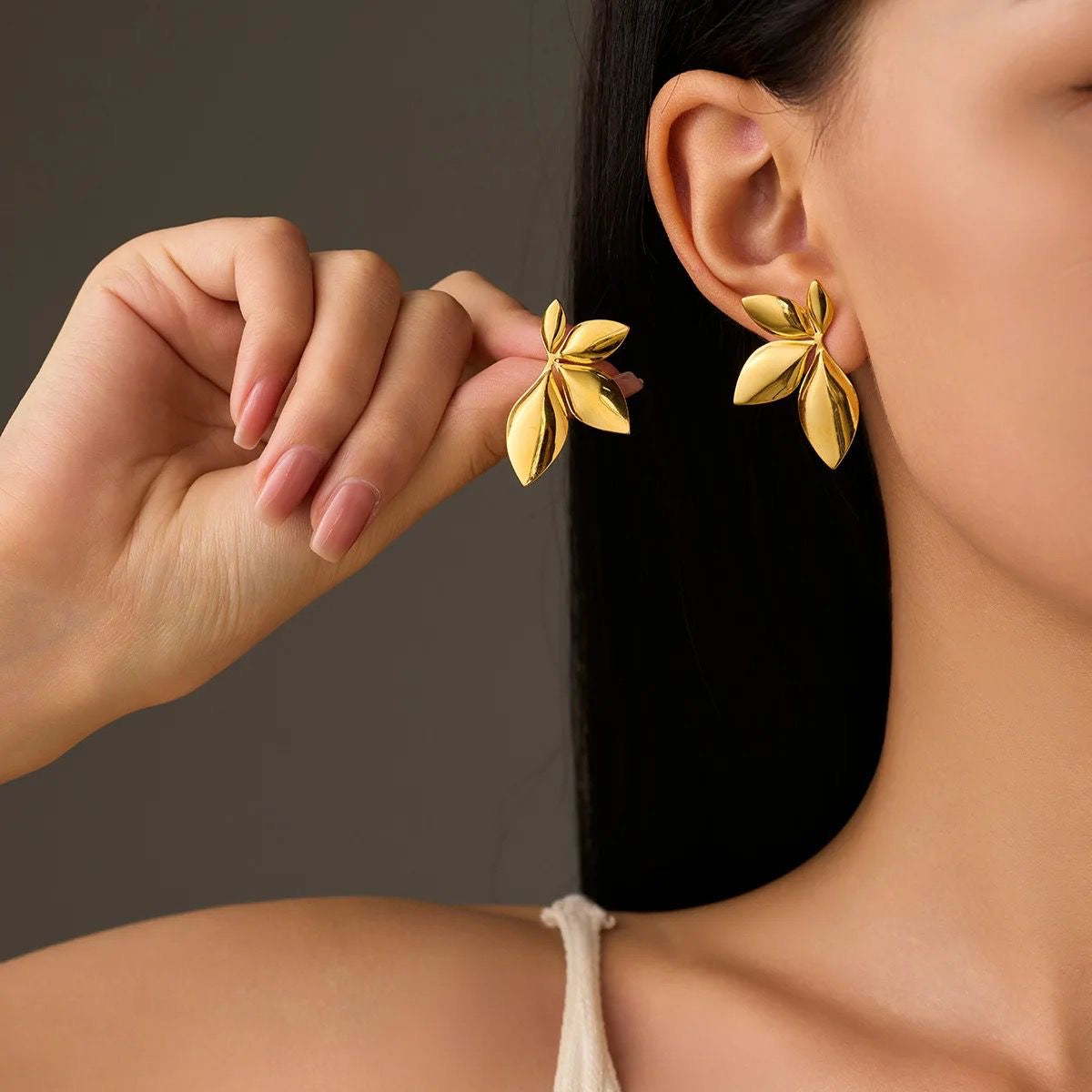 Cascade Studs -18K