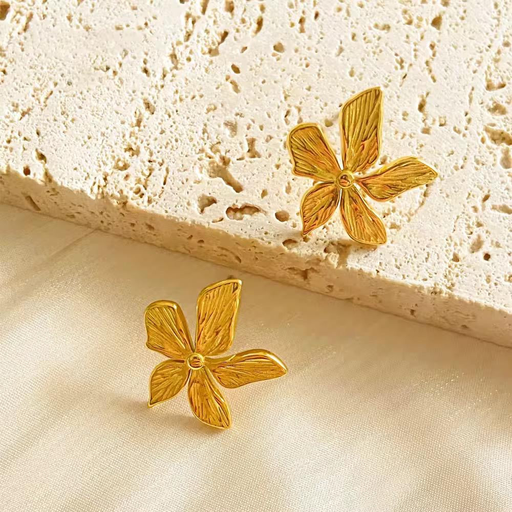 Island Flora Studs