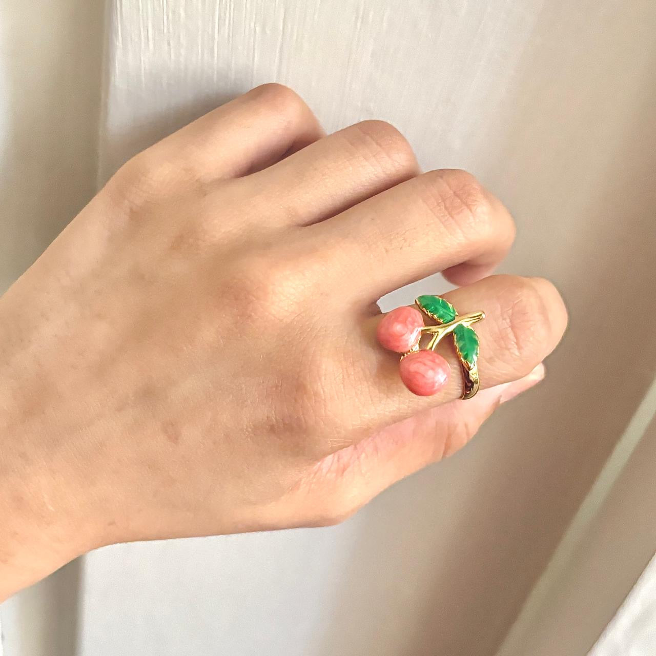 Cherry Berry Ring -Peach