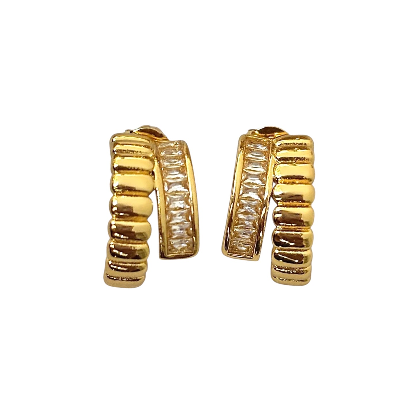 Ribbed Icy Studs