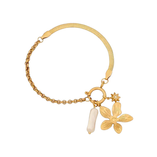Flora Barouque Pearl Charm Bracelet -18K