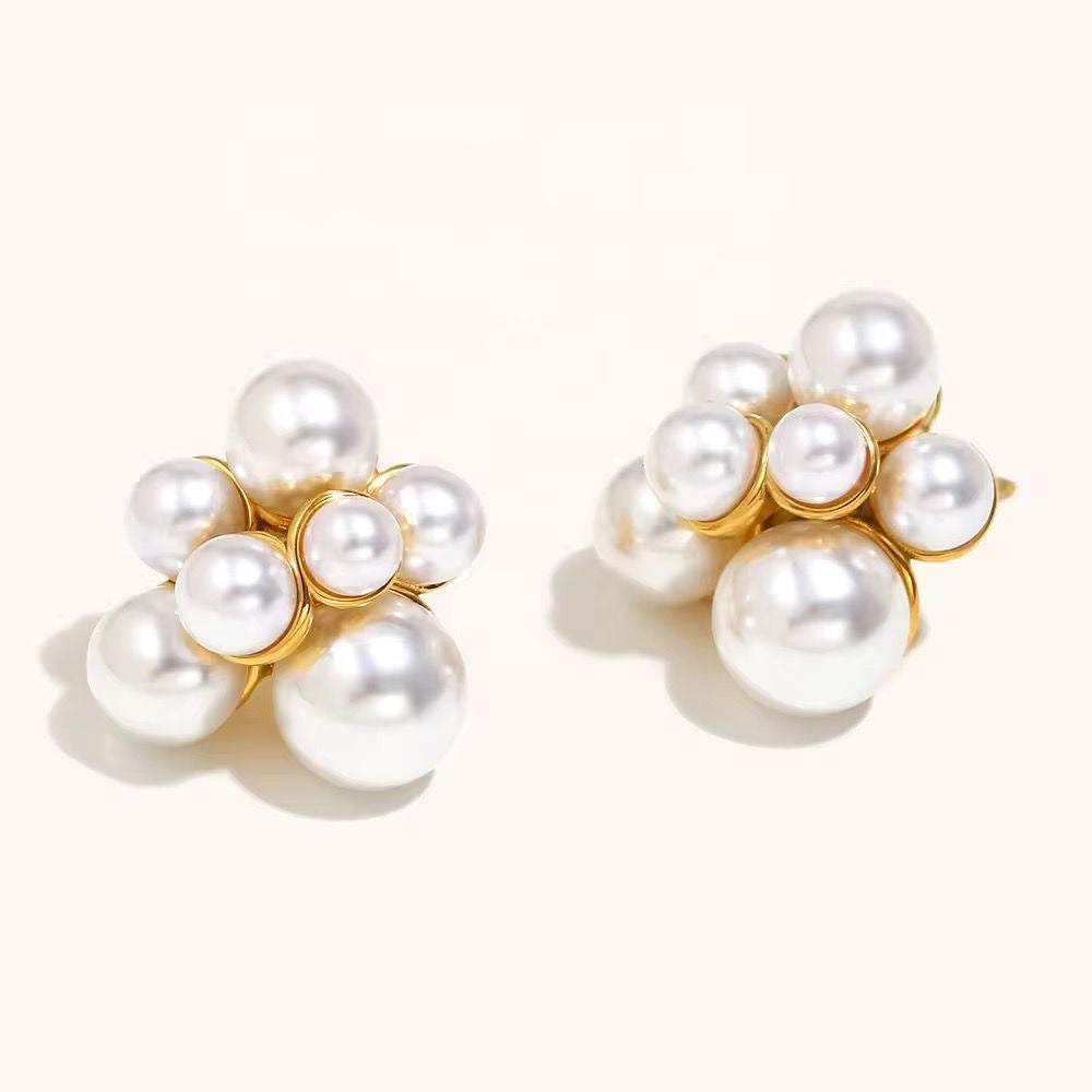 LUX Pearl Poplin Studs