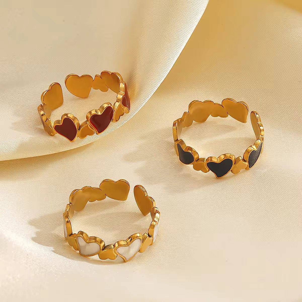 Heart Delight Ring -Red