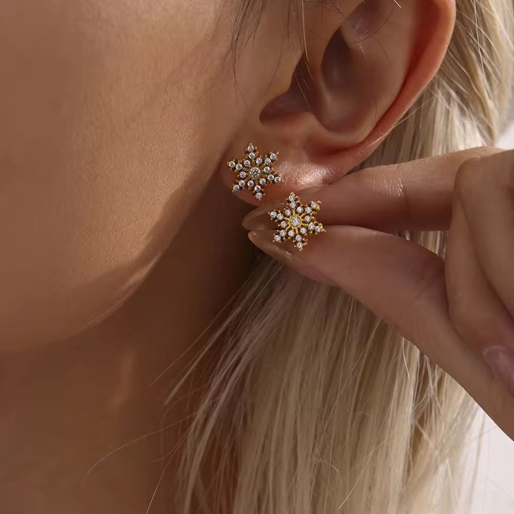 Snowflakes Studs