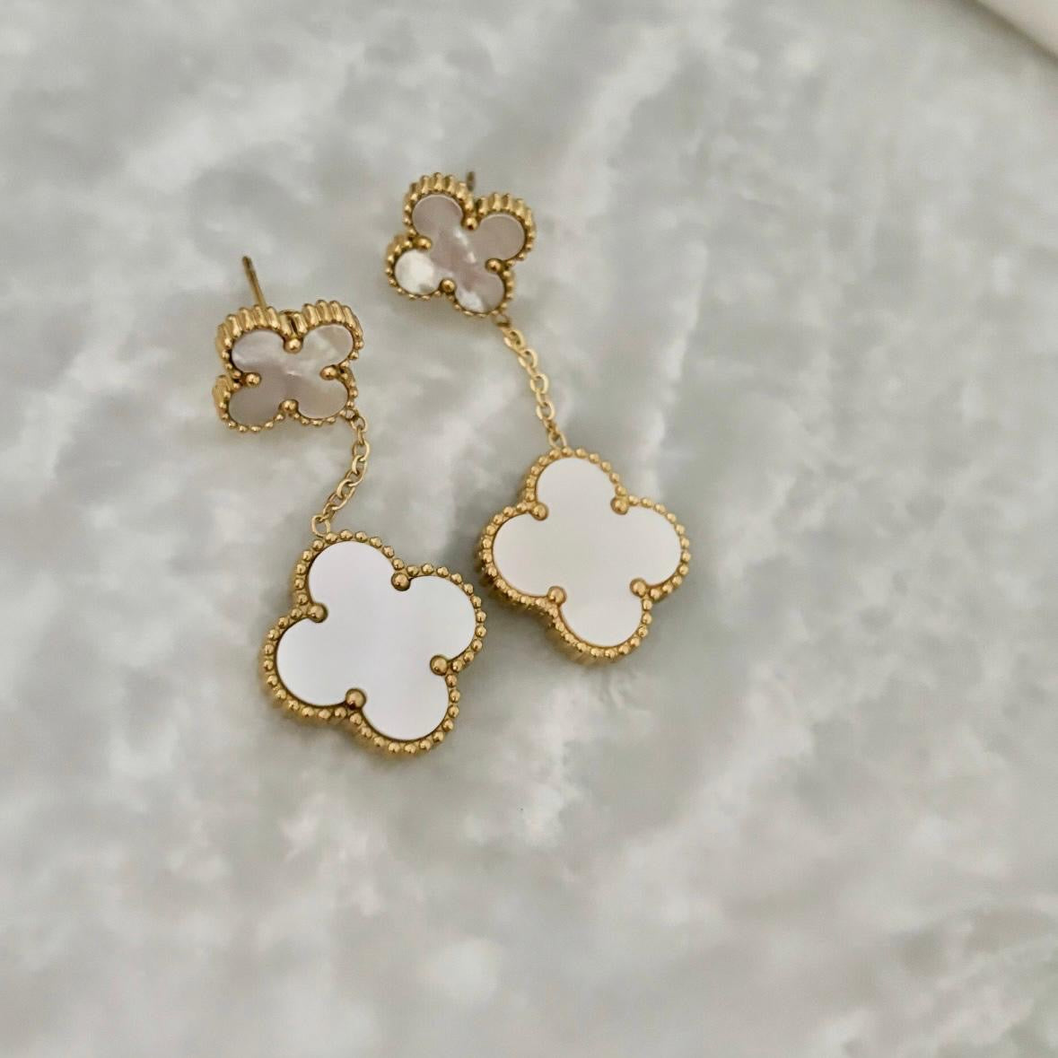 VC Pearle Drop Studs -18K