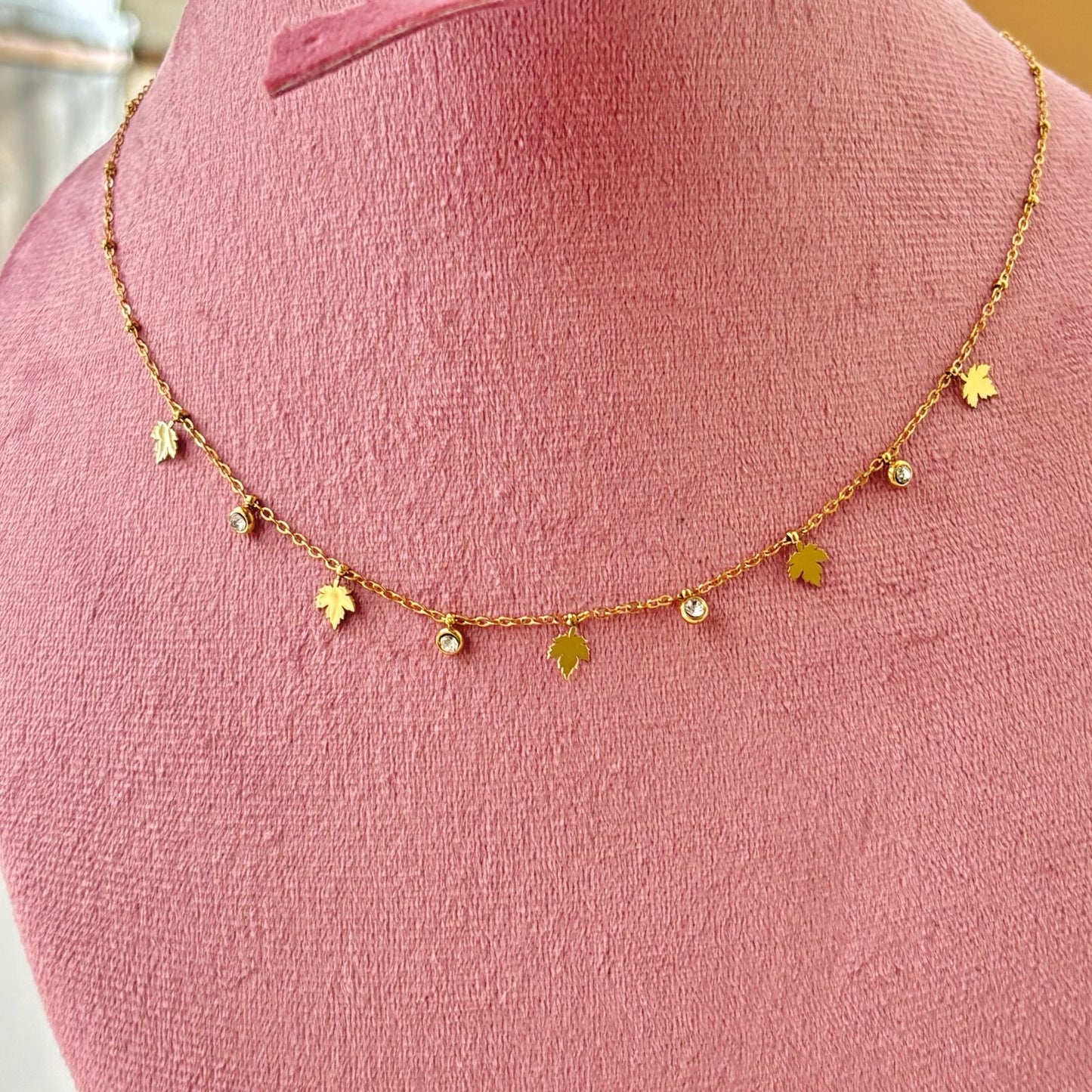 Leafy Glo Charm Necklace