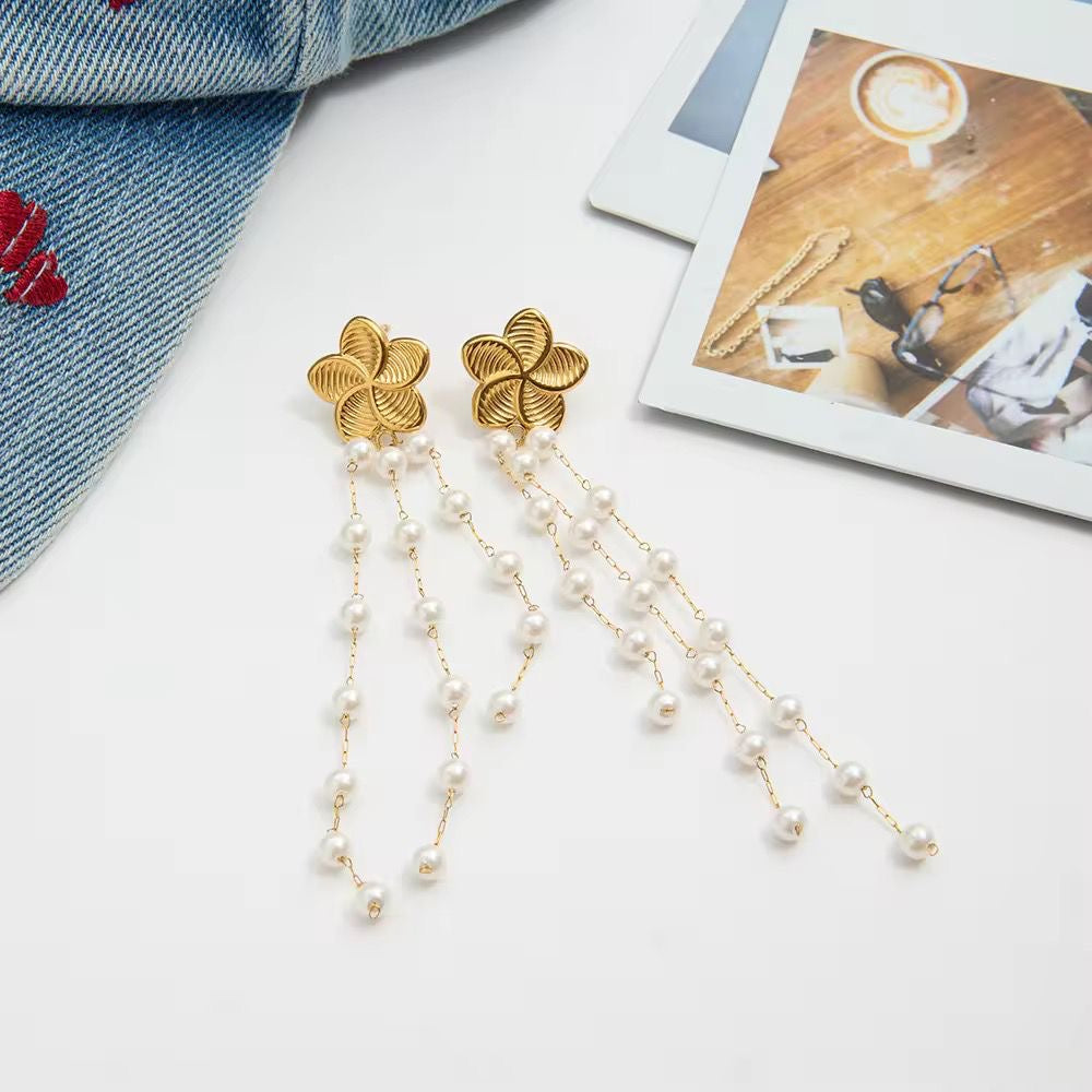 Flora X Perle Dangler Earrings