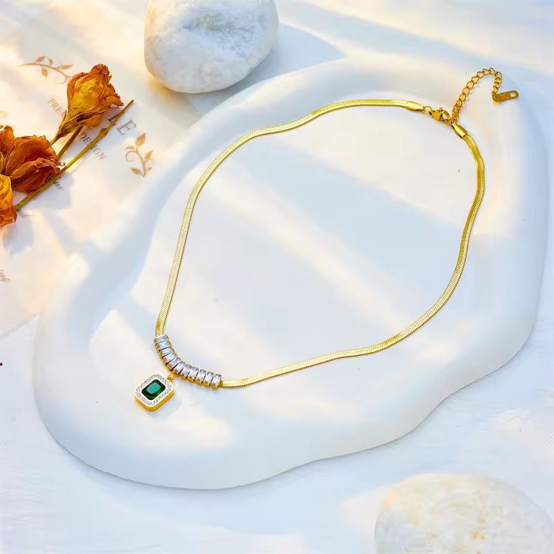 Amber Emerald Necklace -18K