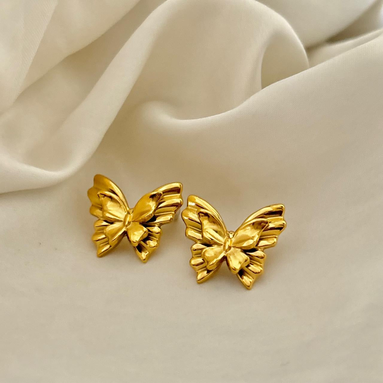 Mariposa Studs