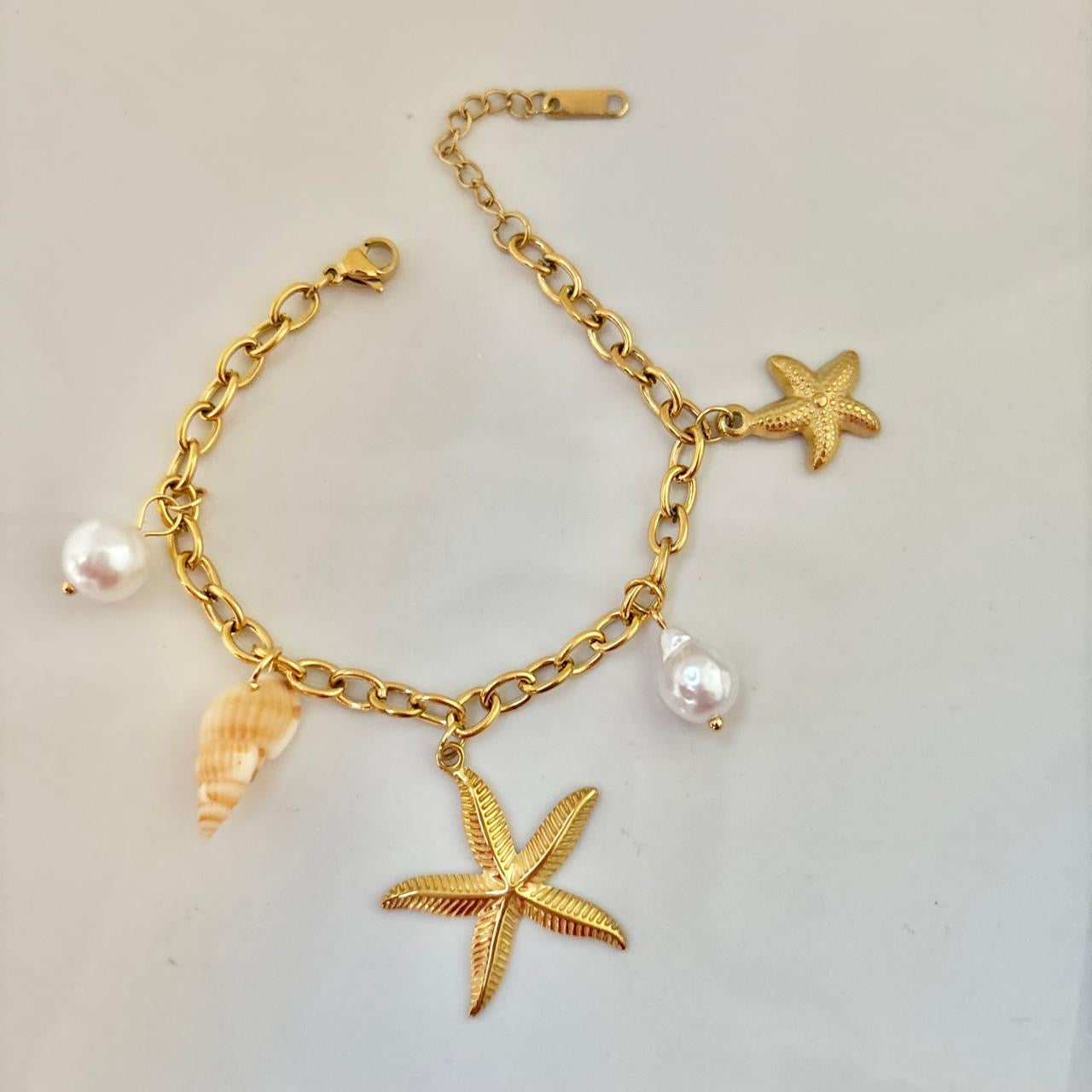 Breezy Charm Bracelet