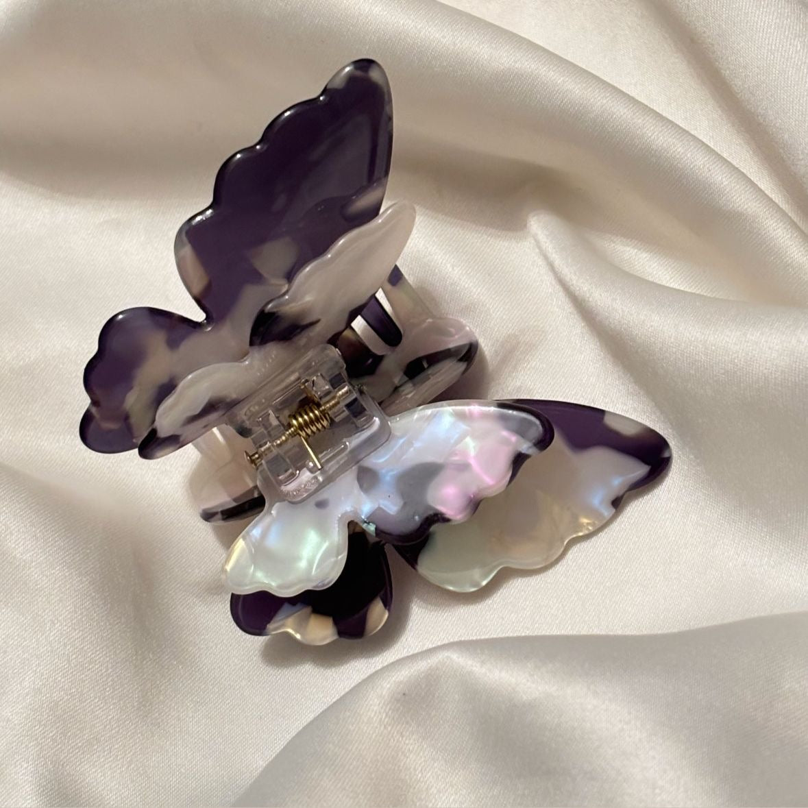 Midnight Pearlescent Claw Clip