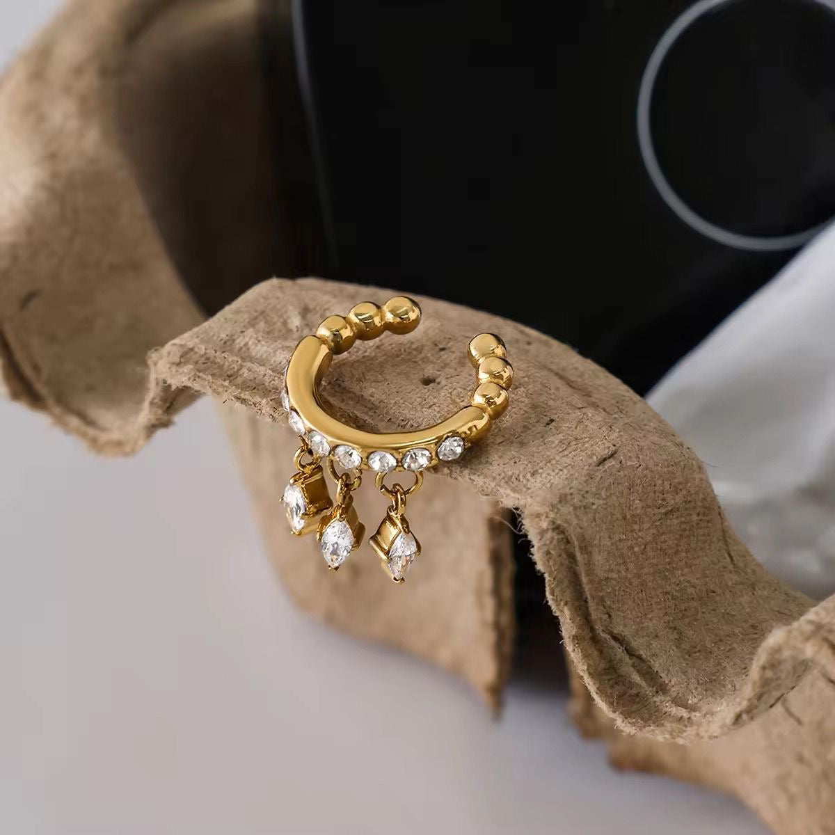 Raindrop Zircon LUX Cuff