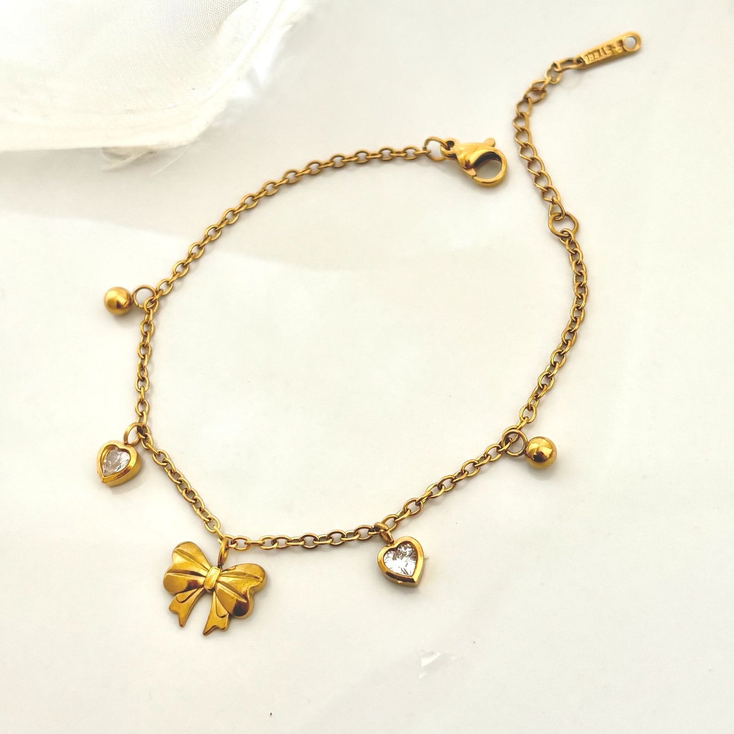 Bow Amour Charm Bracelet