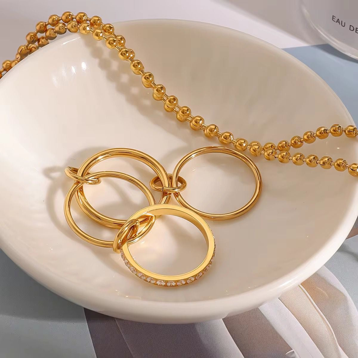 ISALÉA Eternity Interwine Stack Ring -Set Of Four