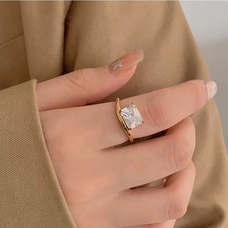 Beverly Diamond Ring
