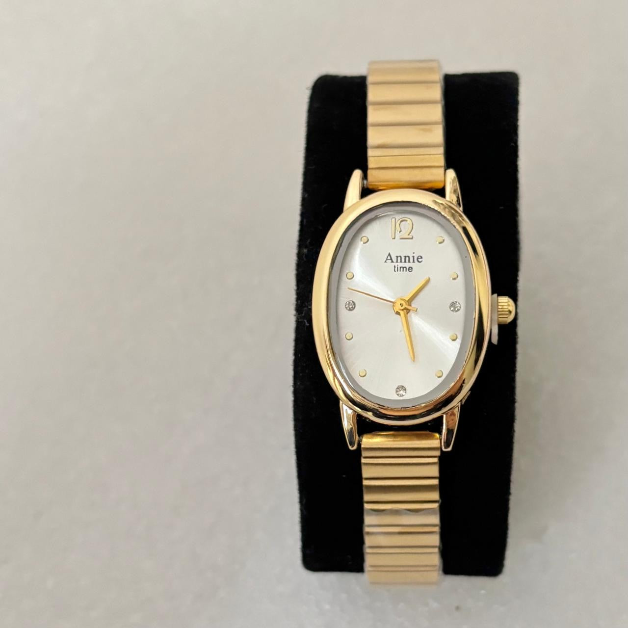 Ellipse Ova Lux Pearly White Watch