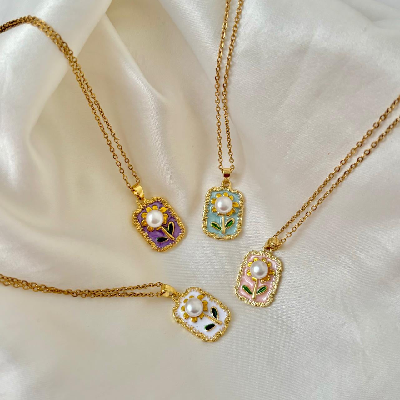 Sea Breez Flora Necklace -Hand Painted