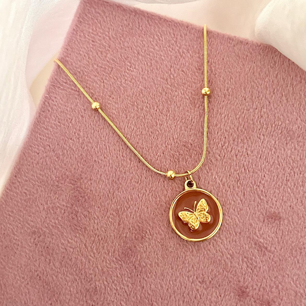 Flutter Bloom -Carnelian Red