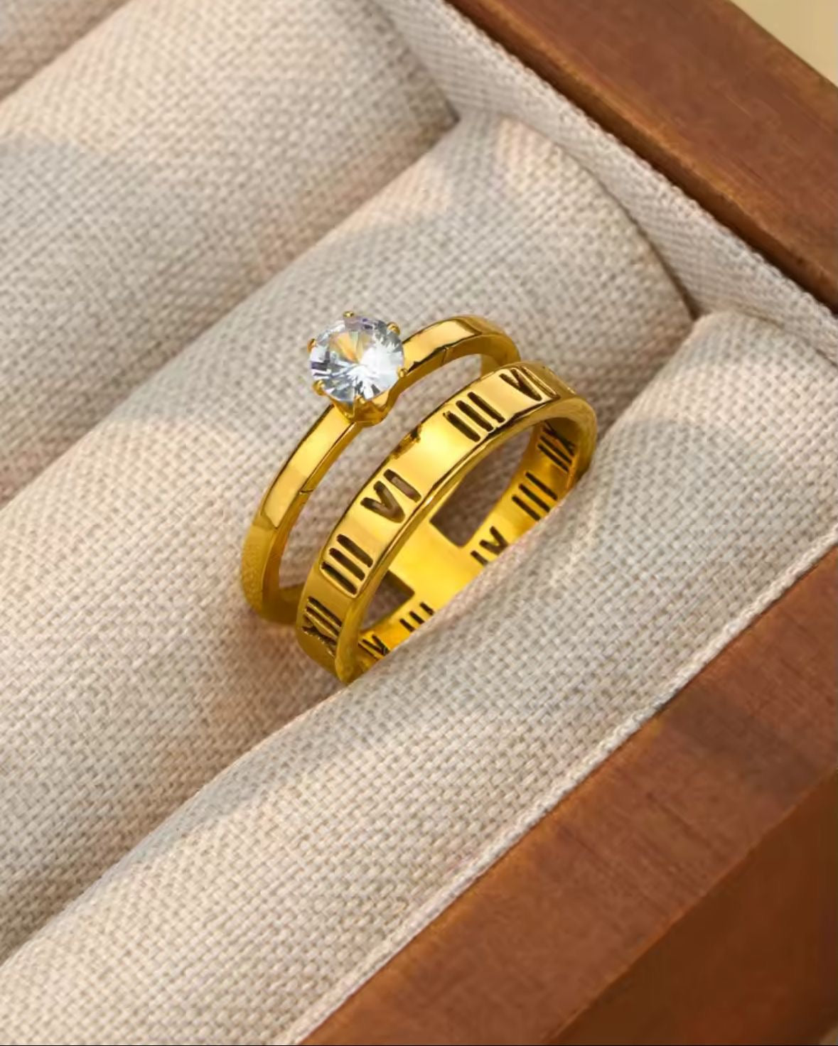 Roman Solitiare Layered Ring