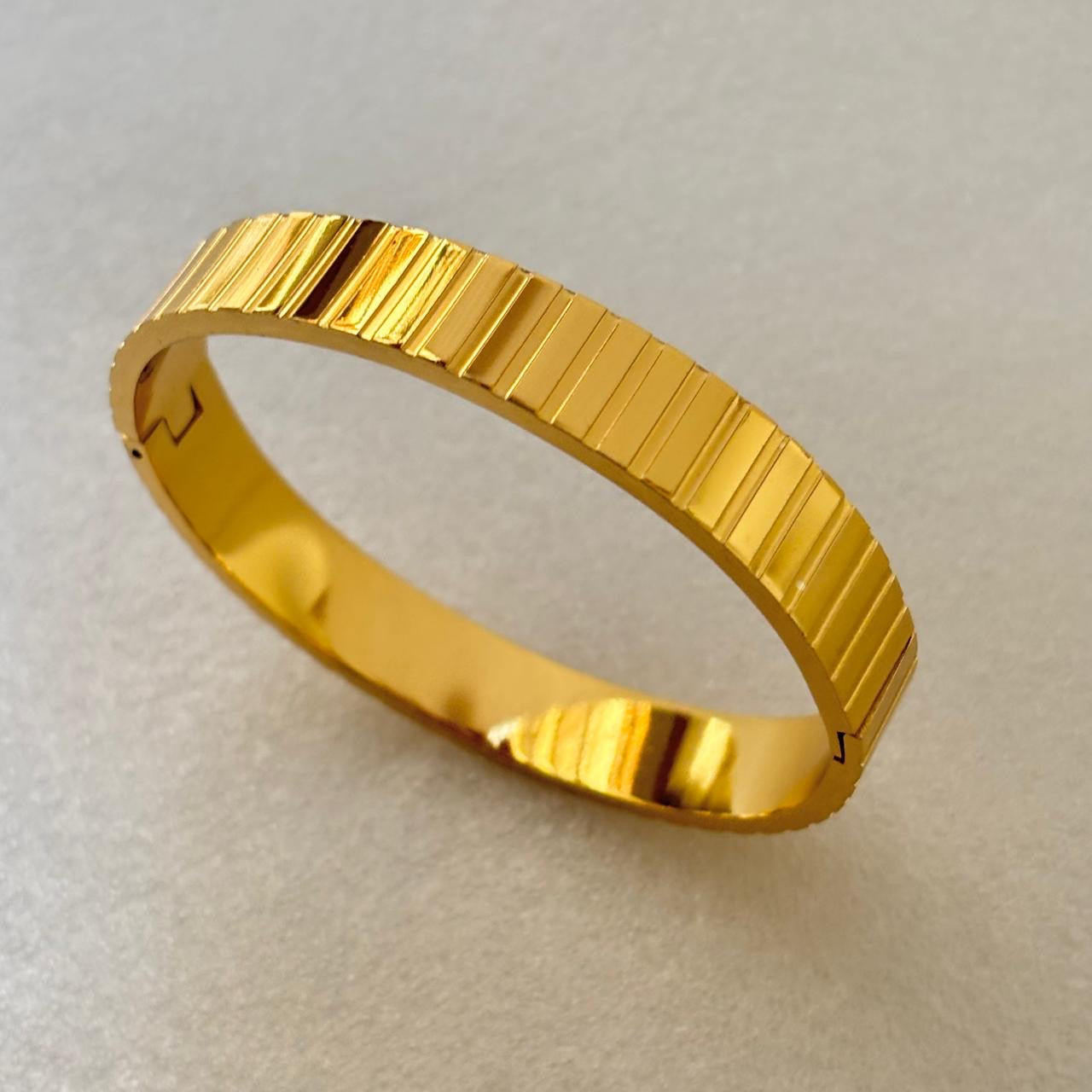 Thick Kayle Bracelet