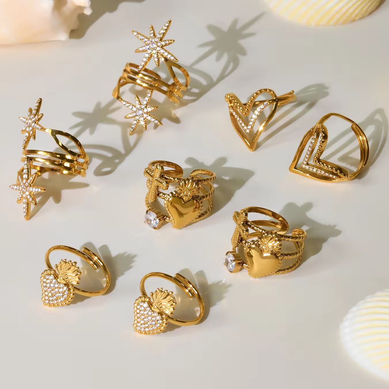 Berry Crownie Pave Ring