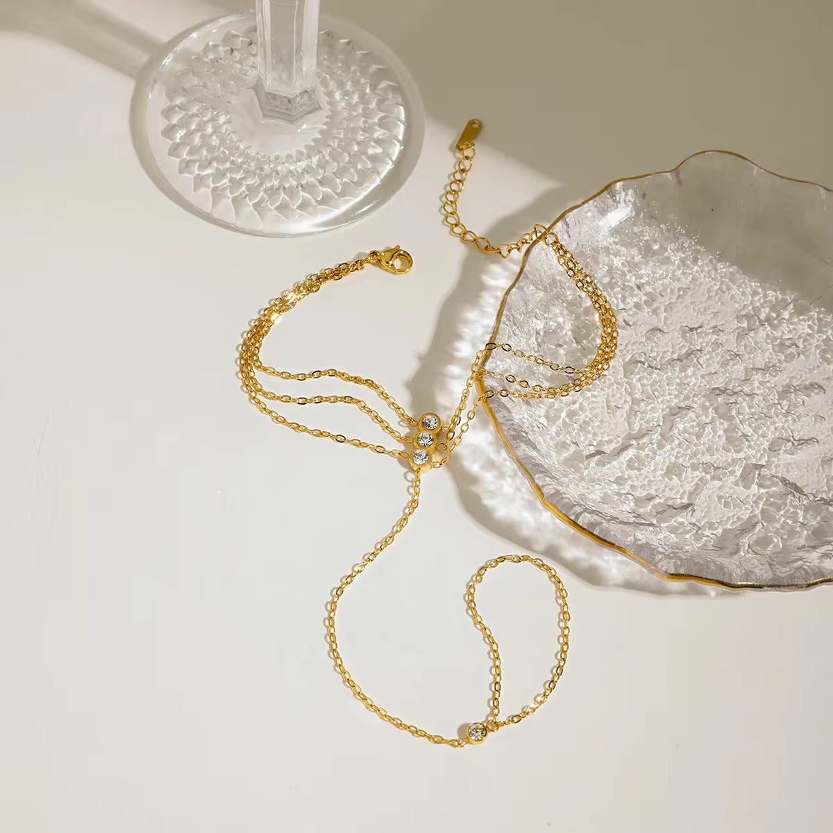 Bezel Diamond Hand Chain