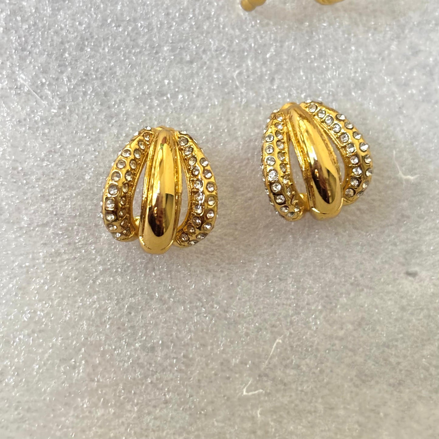 Céliane Lux Studs