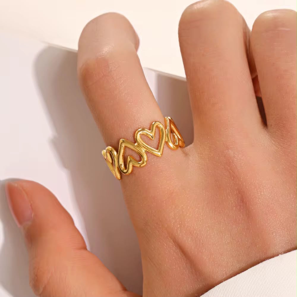 Hearty Loops Ring