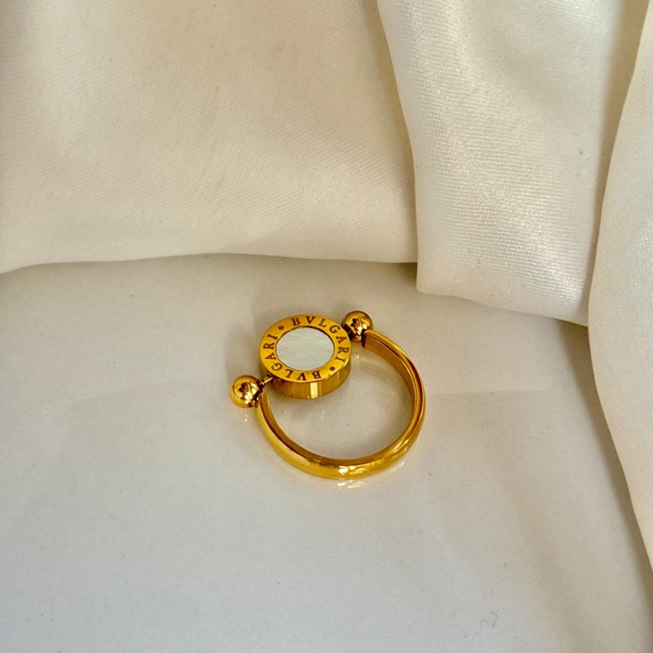 White X Black Flip Coin Ring -18K