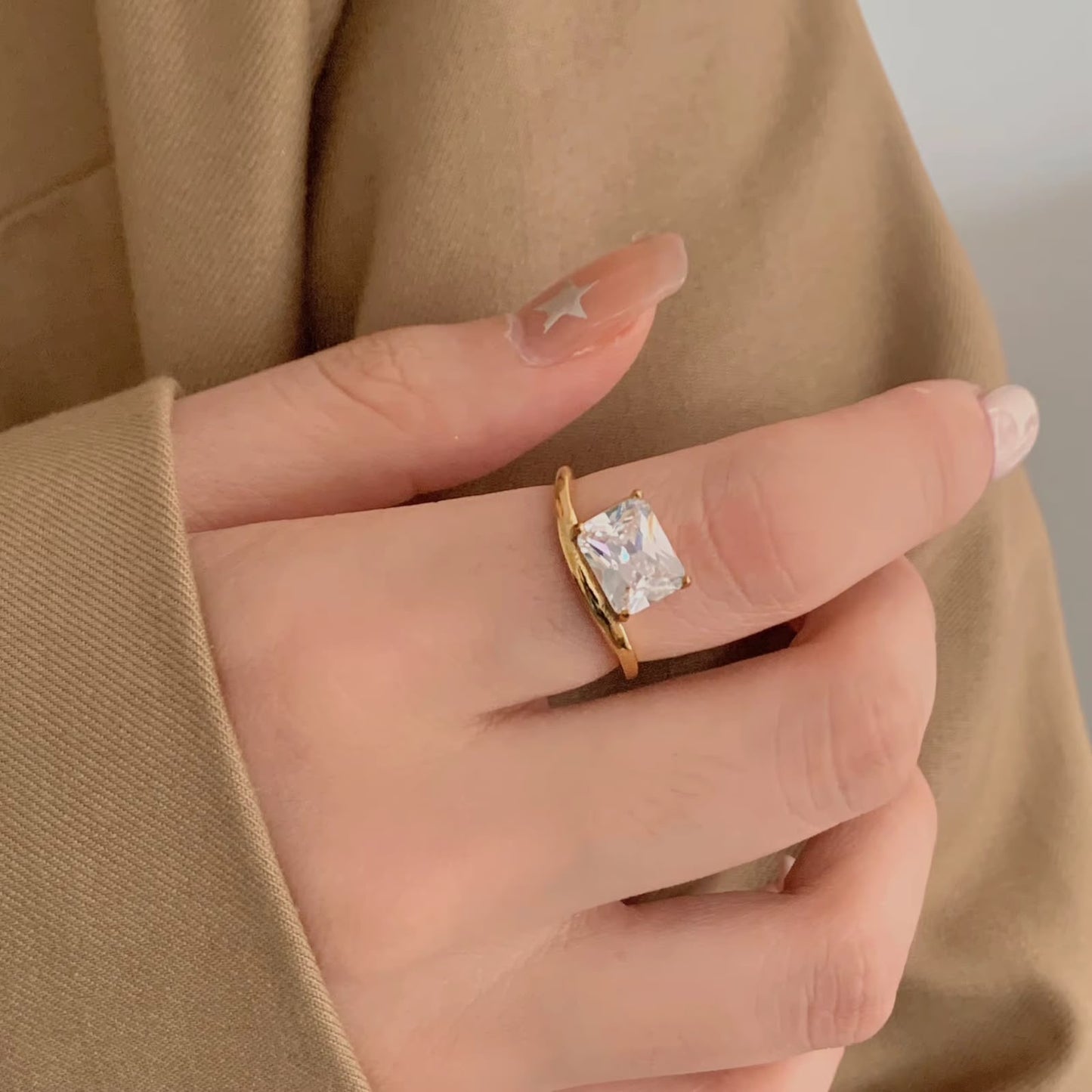 Beverly Diamond Ring