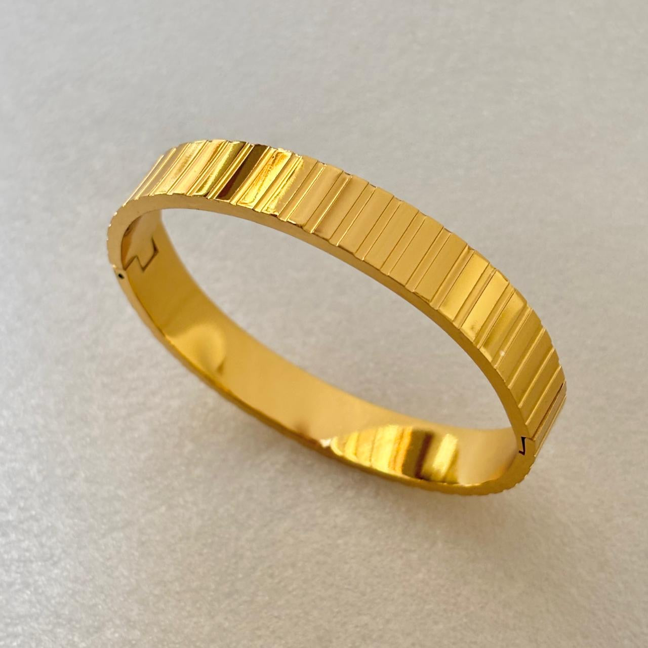 Thick Kayle Bracelet