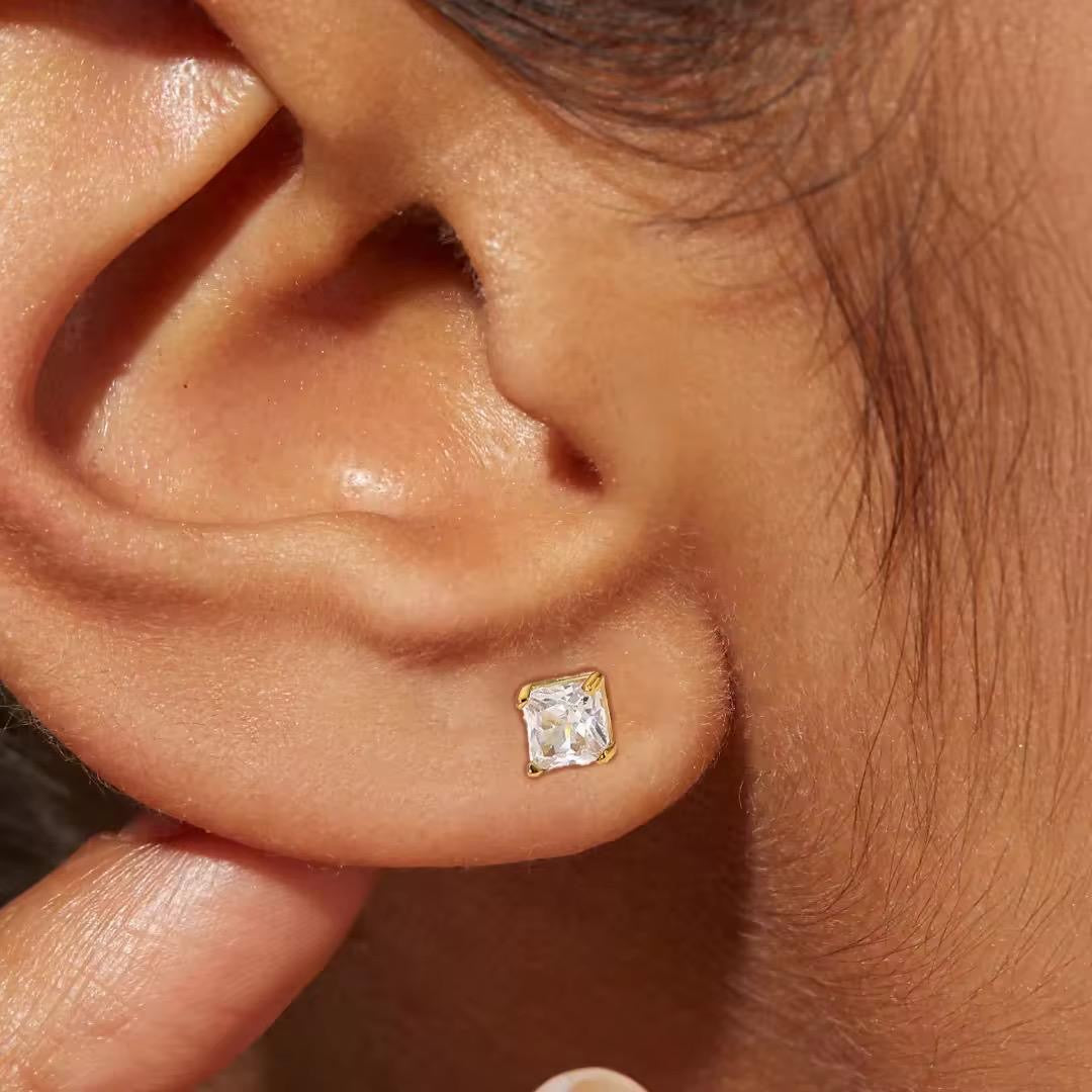 Crushed Ice Diamond Studs- 8A Zircons | Cushion Cut