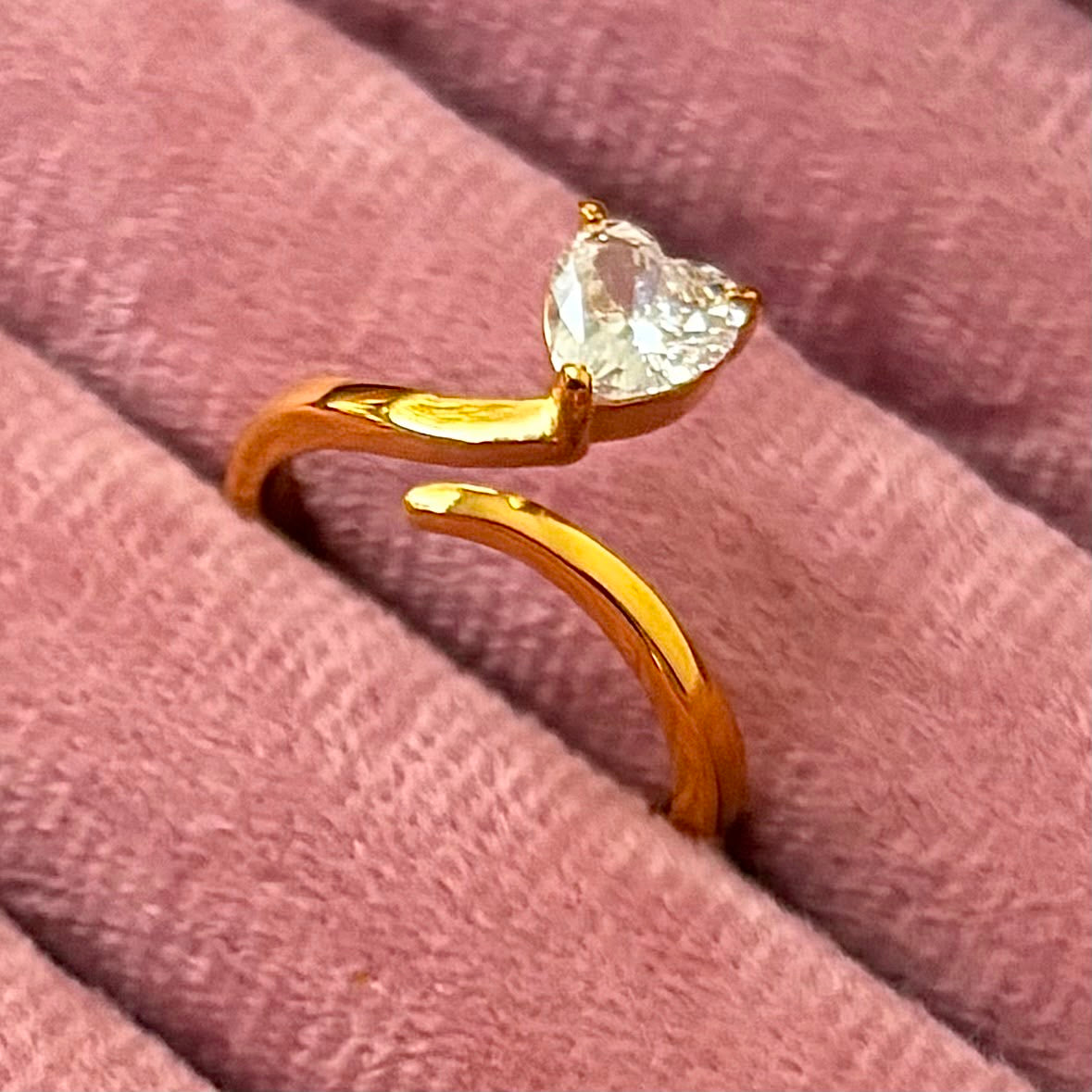Amelia Heart Ring
