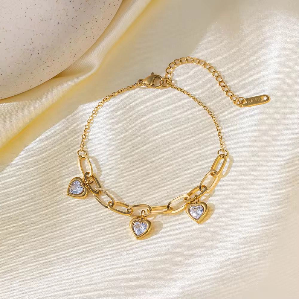 Dainty Heart Charm Bracelet
