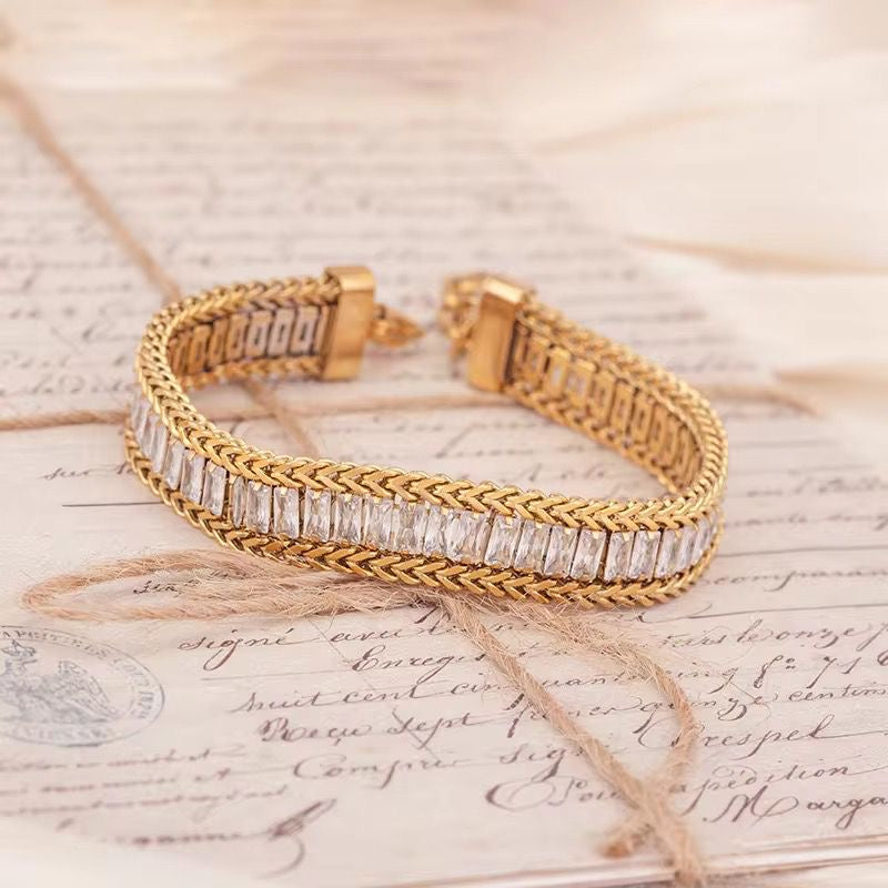 Glaciar Gilded Baguette Bracelet