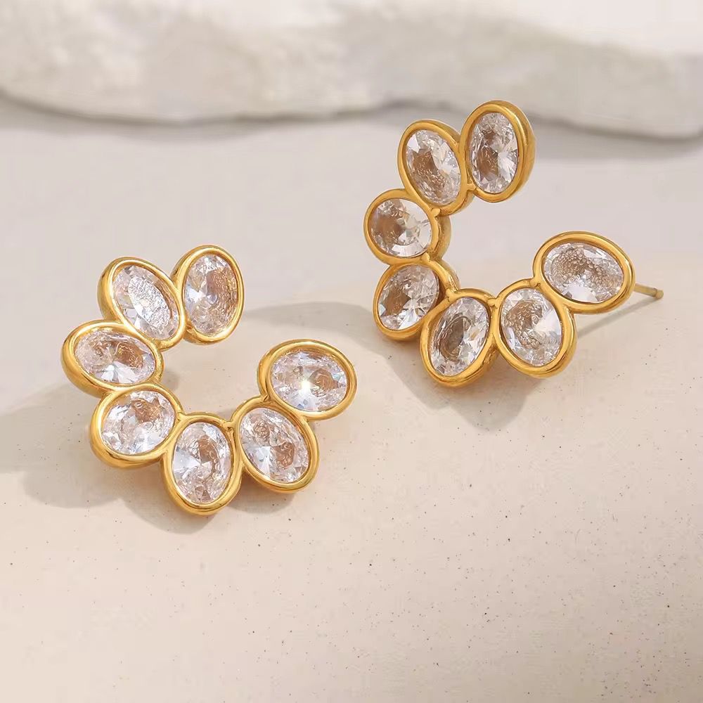 Petite Dewdrop Spark Studs