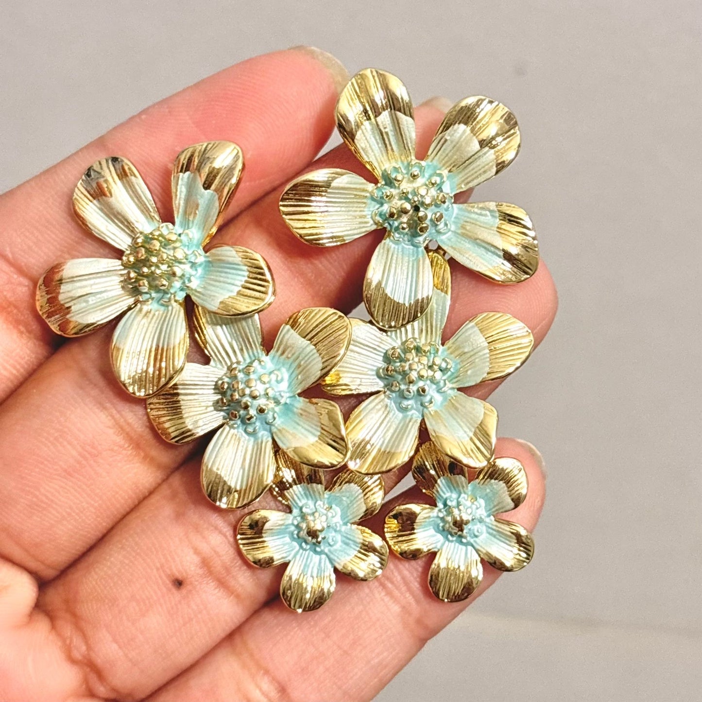 Daisy Vacay Studs -Multi