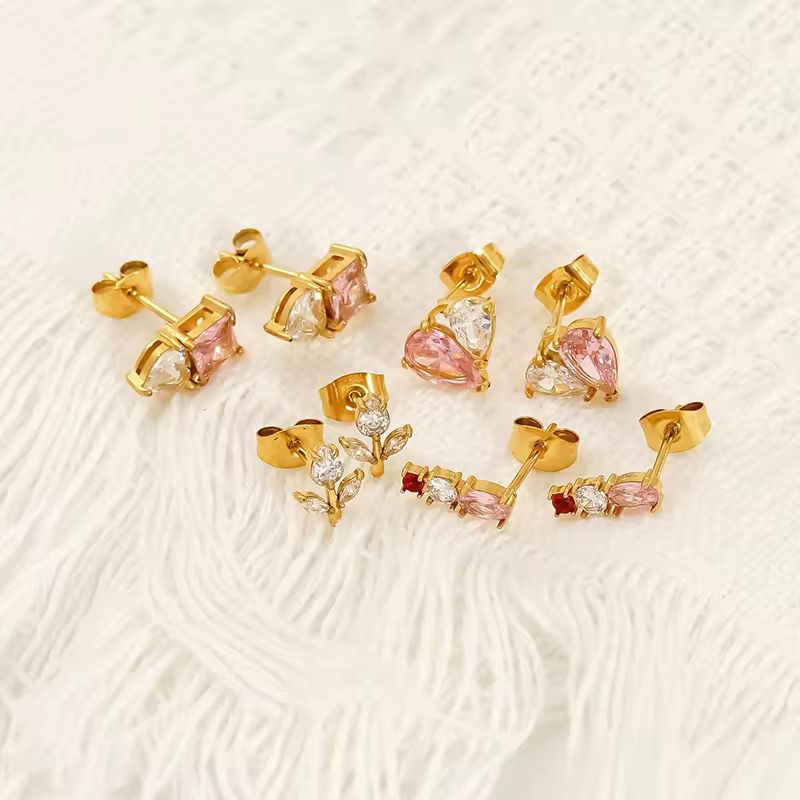 Toi Et Moi Studs