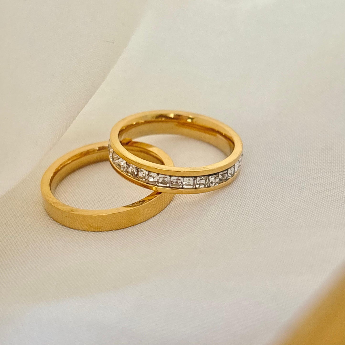 The Glitz Band Ring Set -Set Of Two