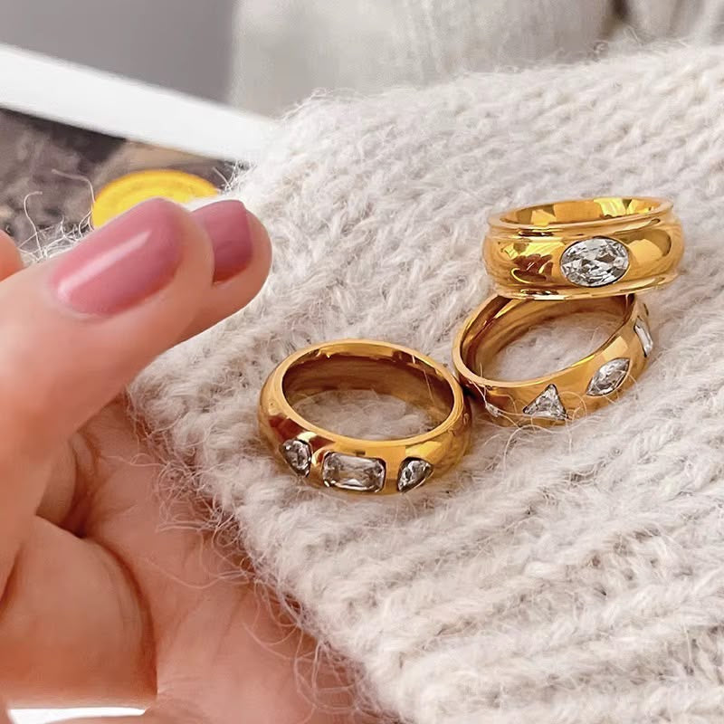 Asterina Diamond Chunks Ring