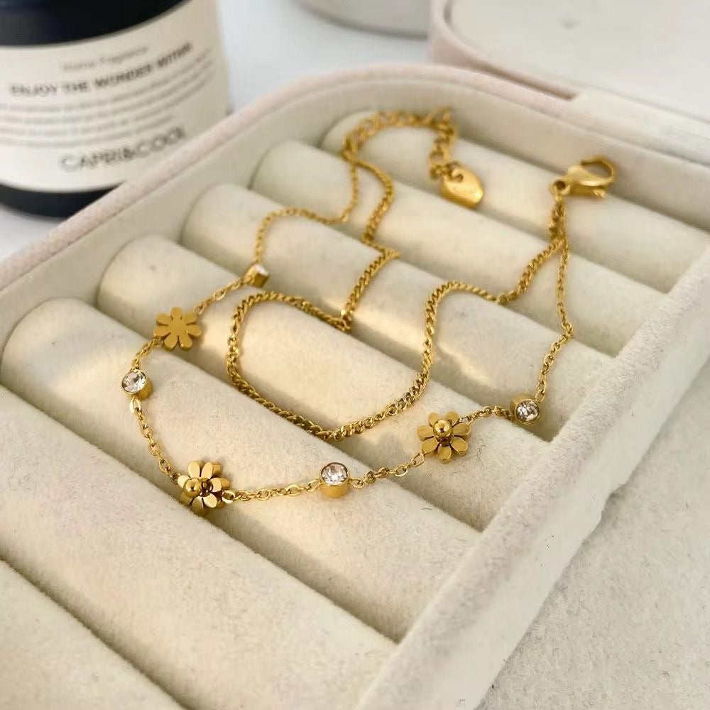 Daisy Layered Bracelet