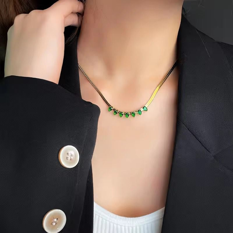 Dolce Emerald Necklace